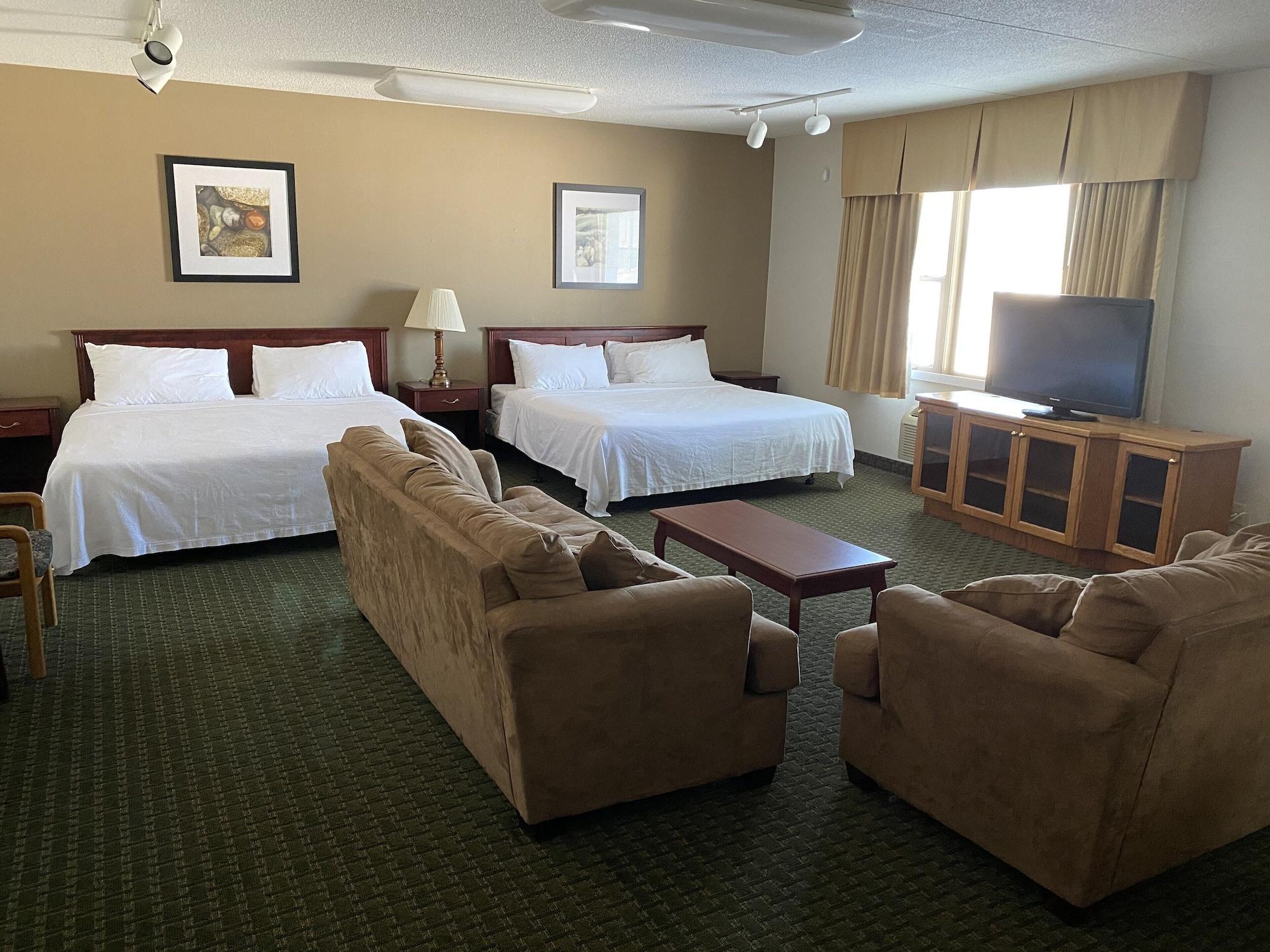 Ramada By Wyndham Thunder Bay Airlane Hotel Екстер'єр фото